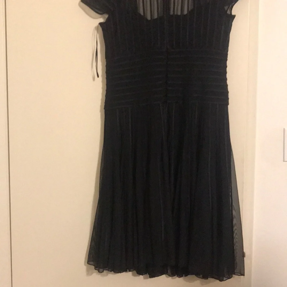 Dress ( JS Collection ) - Picture 6 of 9